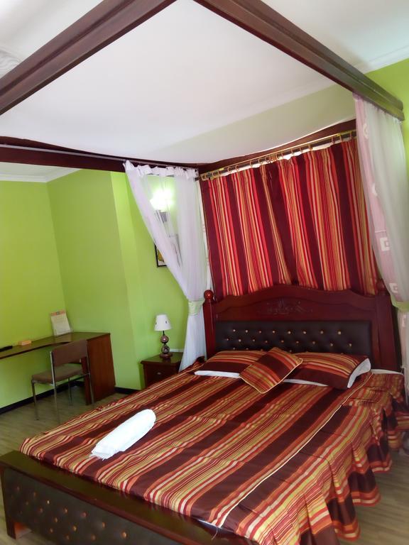 Lambada Holiday Resort Mombasa ムトワッパ エクステリア 写真